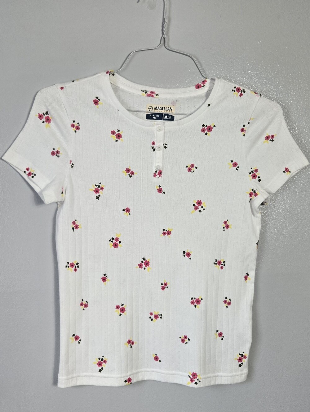 Magellan Outdoors Girls XL 16 White Ditsy Floral Henley Pointelle Ribbed Tee Top